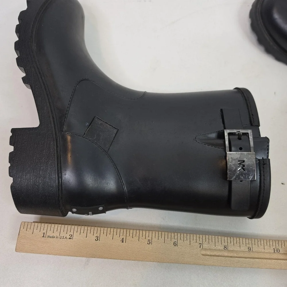MICHAEL KORS Boots Womens 9 Black Rubber Mid Calf Rain Pull On Buckle Logo